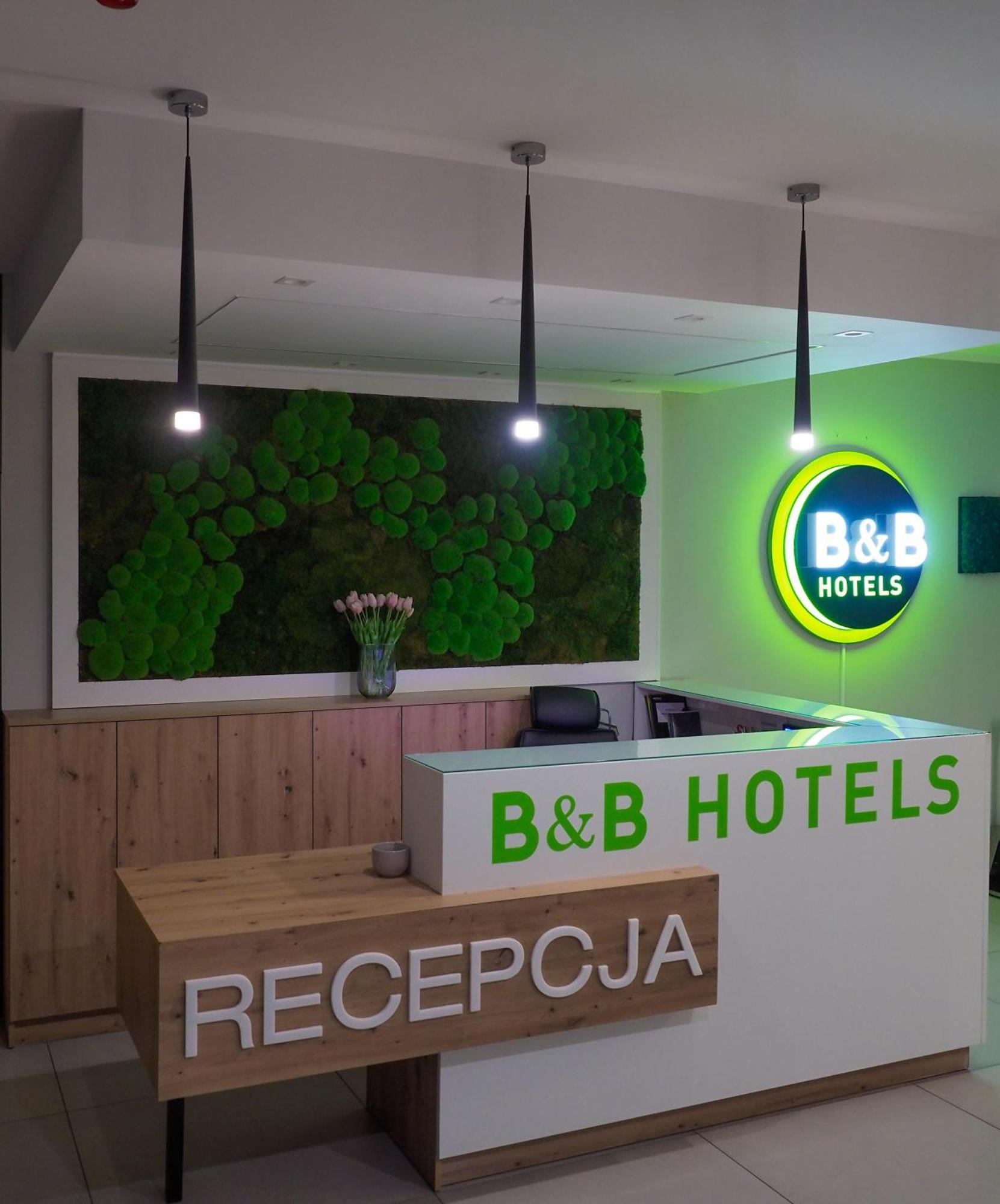 B&B Hotel Piotrków Trybunalski Exteriör bild